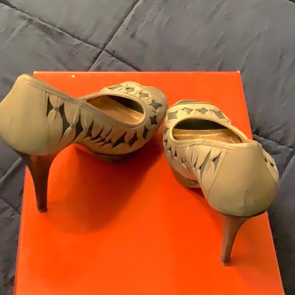 Brand new supple leather, blue platforms - Picture 4 of 4